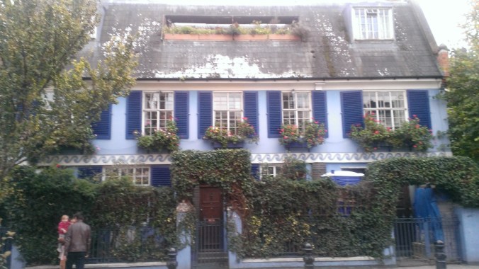 old house near Portobello Rd